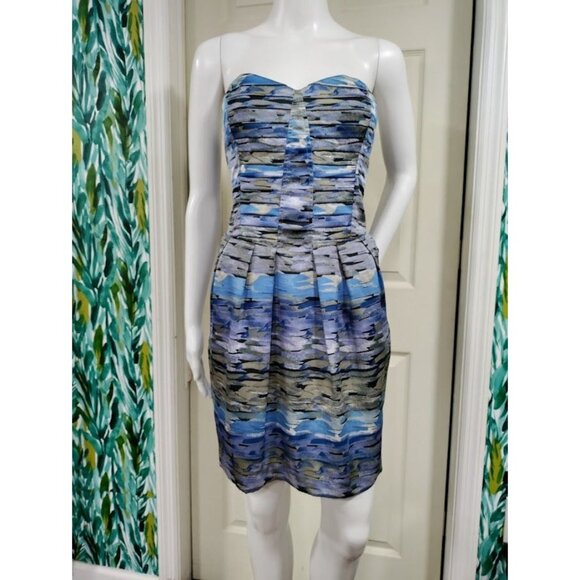 BCBGeneration Strapless Whimsy Weddingguest NYE Pleated Mini Dress Womens M - Picture 2 of 12